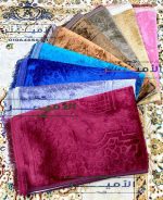 Embossed dots velvet prayer mat - Image 2